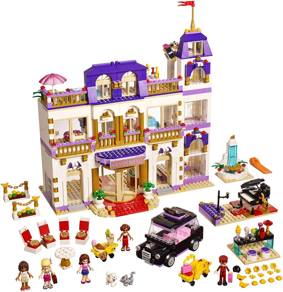 LEGO Friends 41101 — Le Grand Hôtel de Heartlake City, 1552 Pièces, 5 Mini-poupées